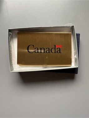 Gold Canada Brushed Metal Business Card Holder